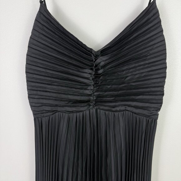 Petal & Pup Vikki Pleated Satin Maxi Dress Black Size 6 Elegant Formal - Picture 5 of 12